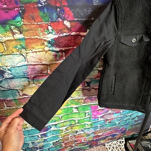 NWT Mavi Black Fleece Sherpa Jean Style Jacket. Size Small - Picture 3 of 8
